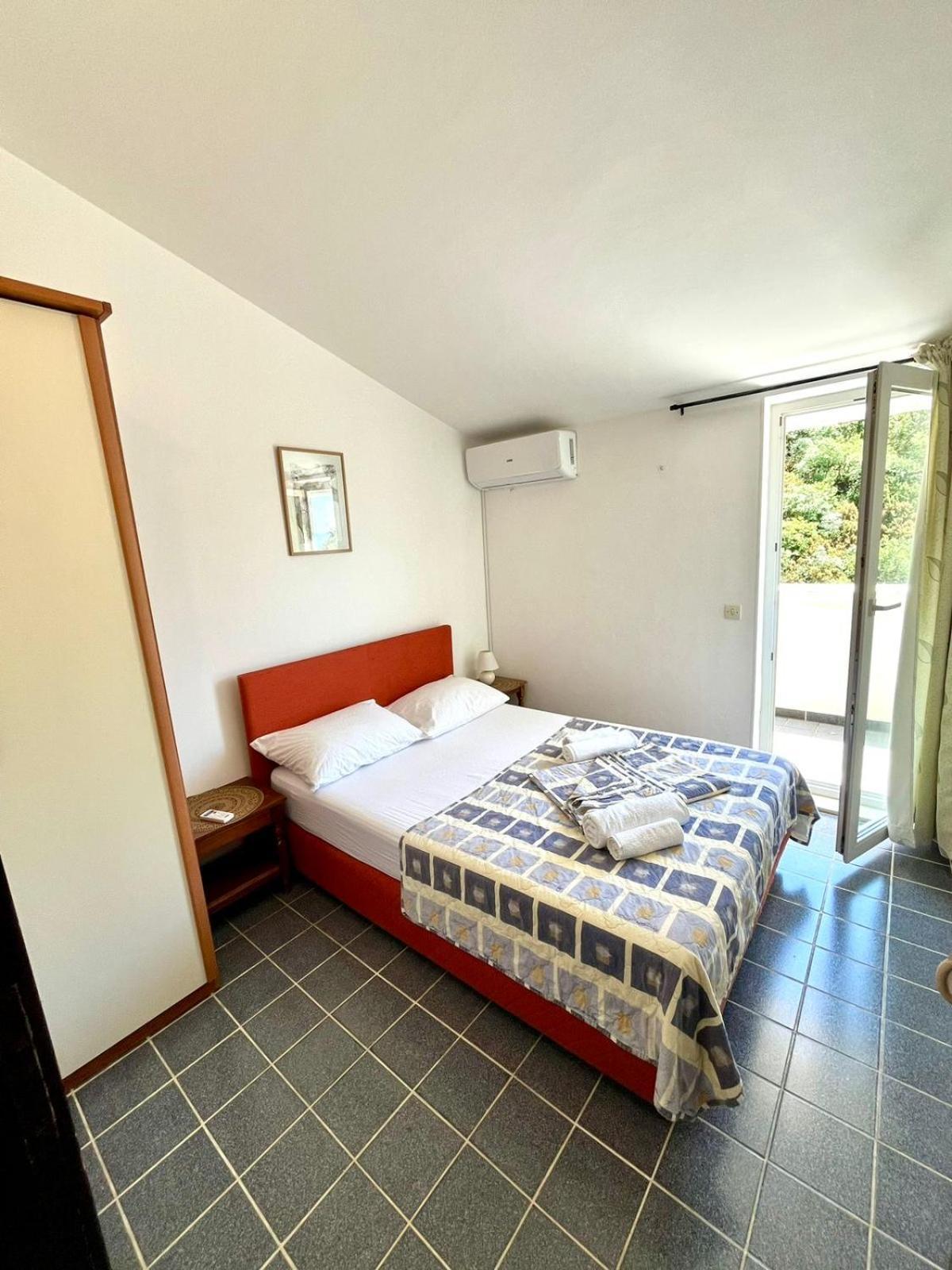 בודווה Apartments Harmonija מראה חיצוני תמונה