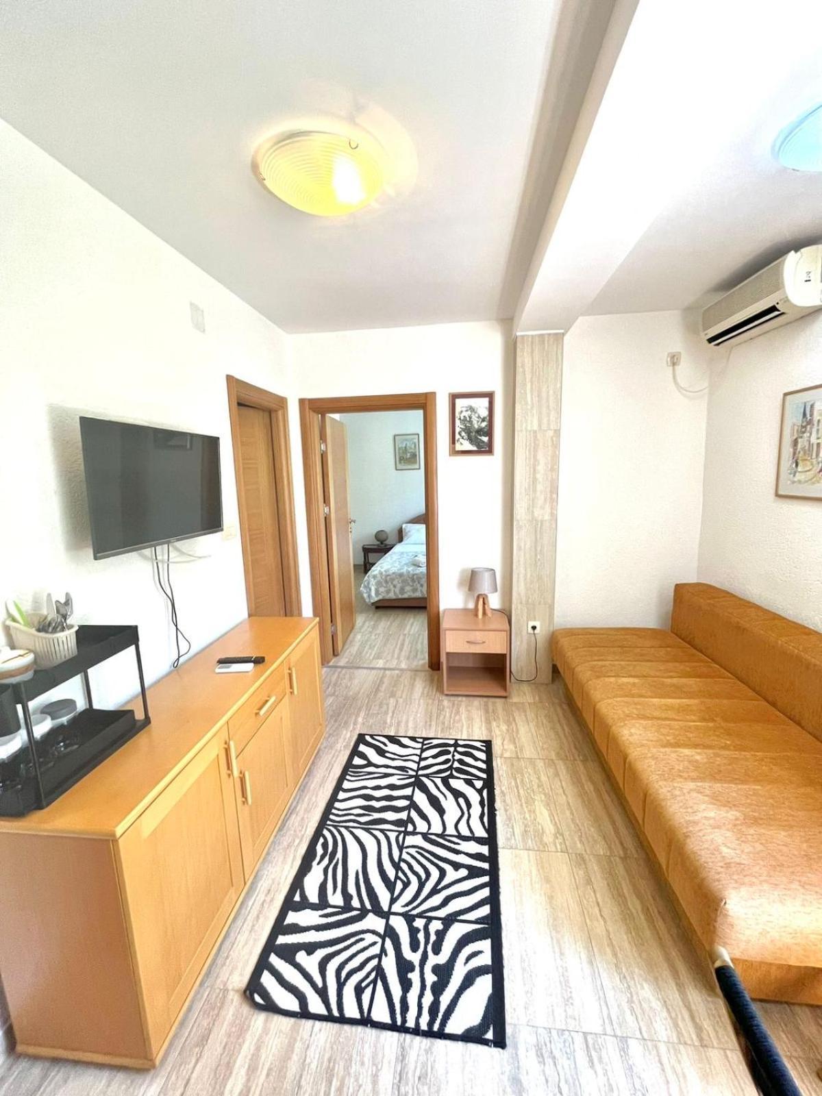 בודווה Apartments Harmonija מראה חיצוני תמונה