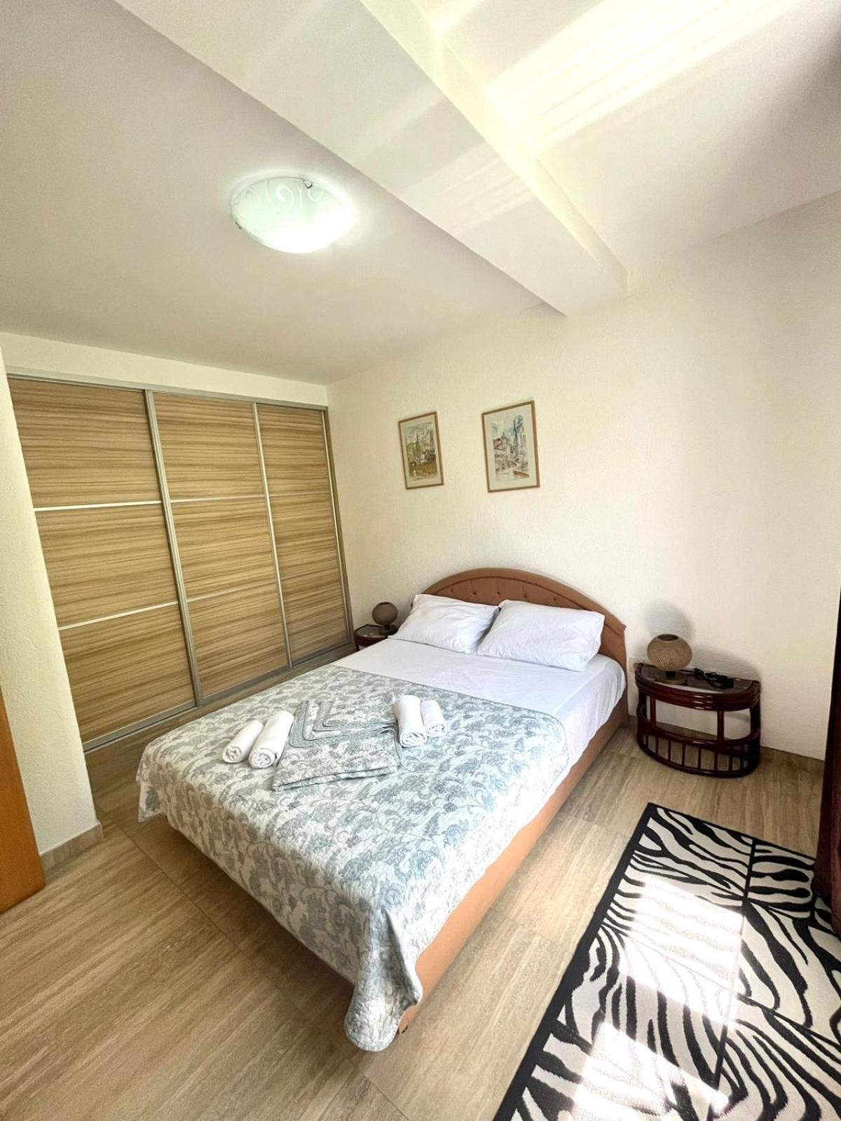 בודווה Apartments Harmonija מראה חיצוני תמונה