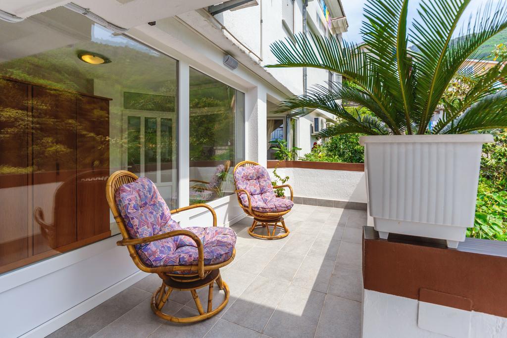 בודווה Apartments Harmonija מראה חיצוני תמונה